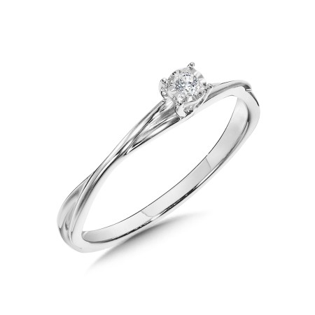 10K White Gold Diamond Ring