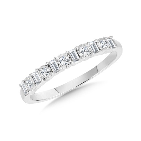 14k White Gold and Diamond Ring