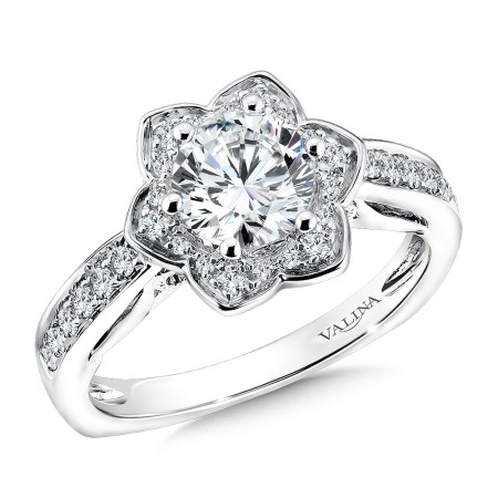 Floral Shape Halo Diamond Engagement Ring